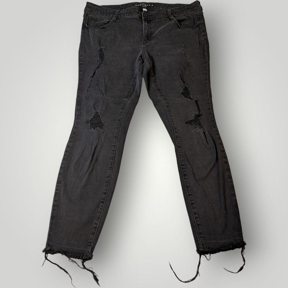Boutique Women's PLUS 16W BLACK Wash Distressed SKINNY Stretch Jeans Raw Hem